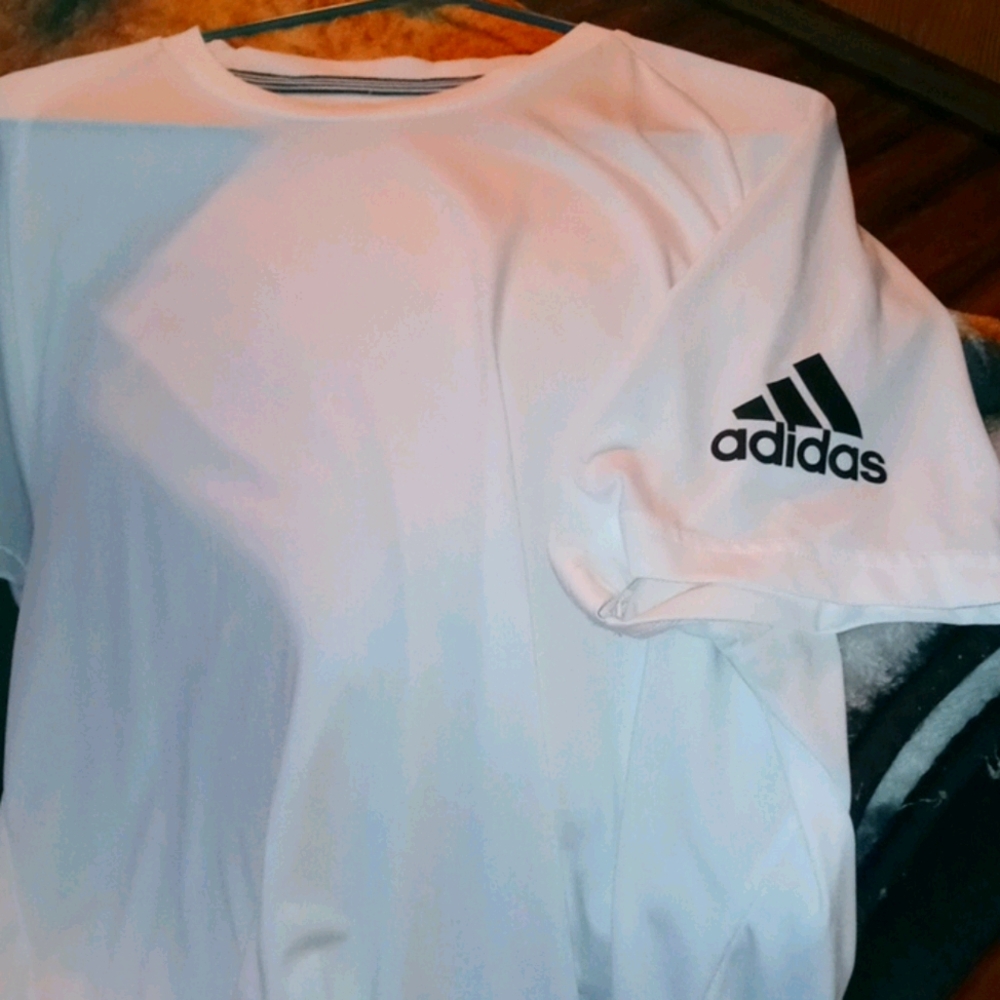 Adidas mens t shirt